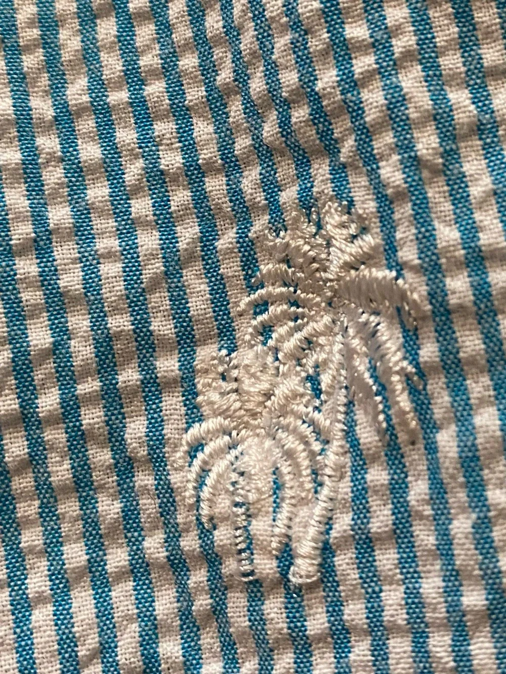 Trunks surf and swim company NWOT white, and turquoise blue stripes